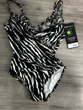 NWT Miraclesuit Black White Zebra-Print One-Piece Swimsuit 10